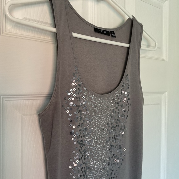 Apt 9 Gray Tank Top with Silver Sequins - Picture 6 of 9